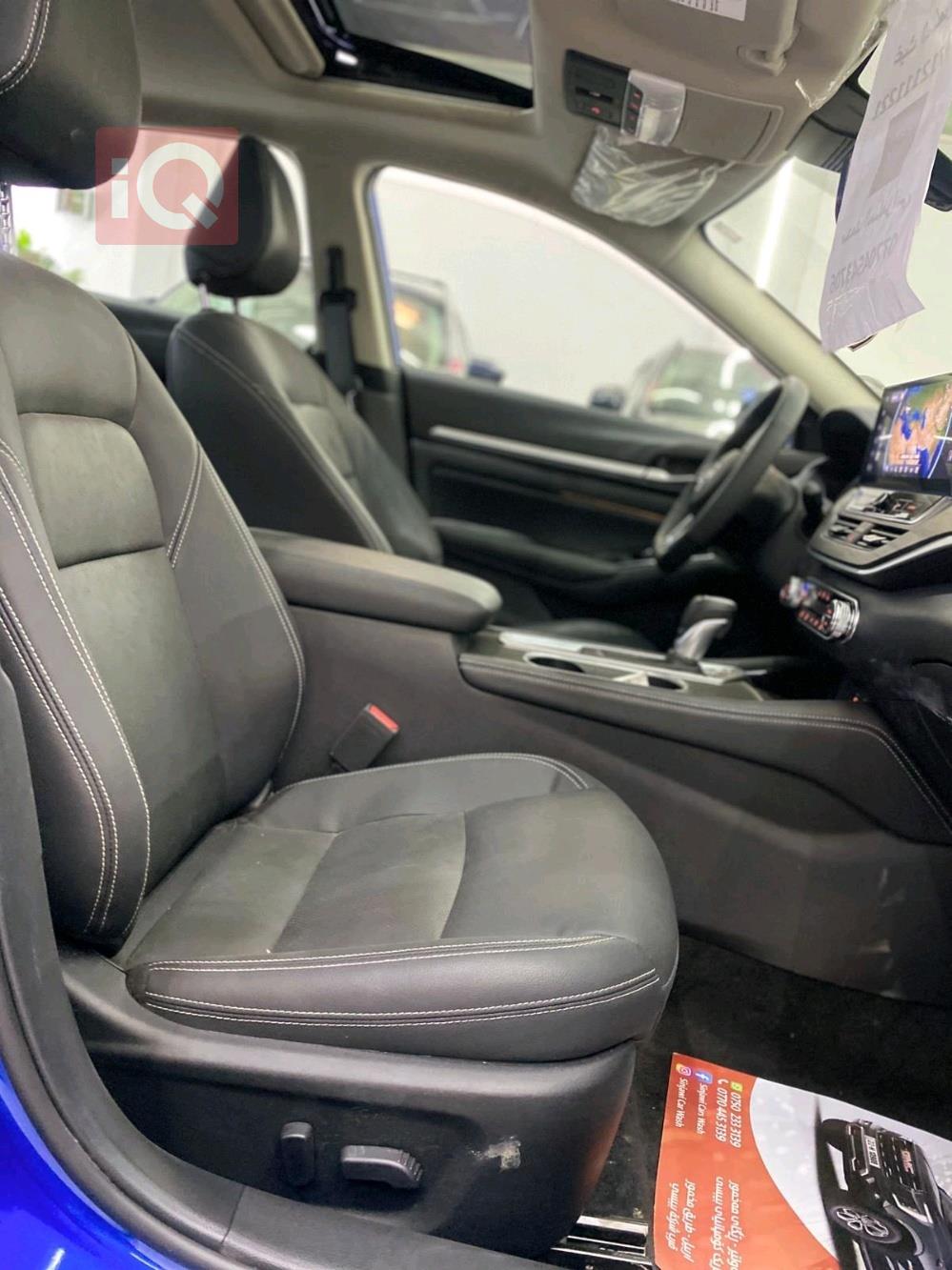 نيسان ألتيما